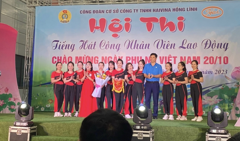 CĐCS Công ty Haivina Hồng Lĩnh: Hội thi tiếng hát công nhân lao động chào mừng ngày Phụ nữ Việt Nam